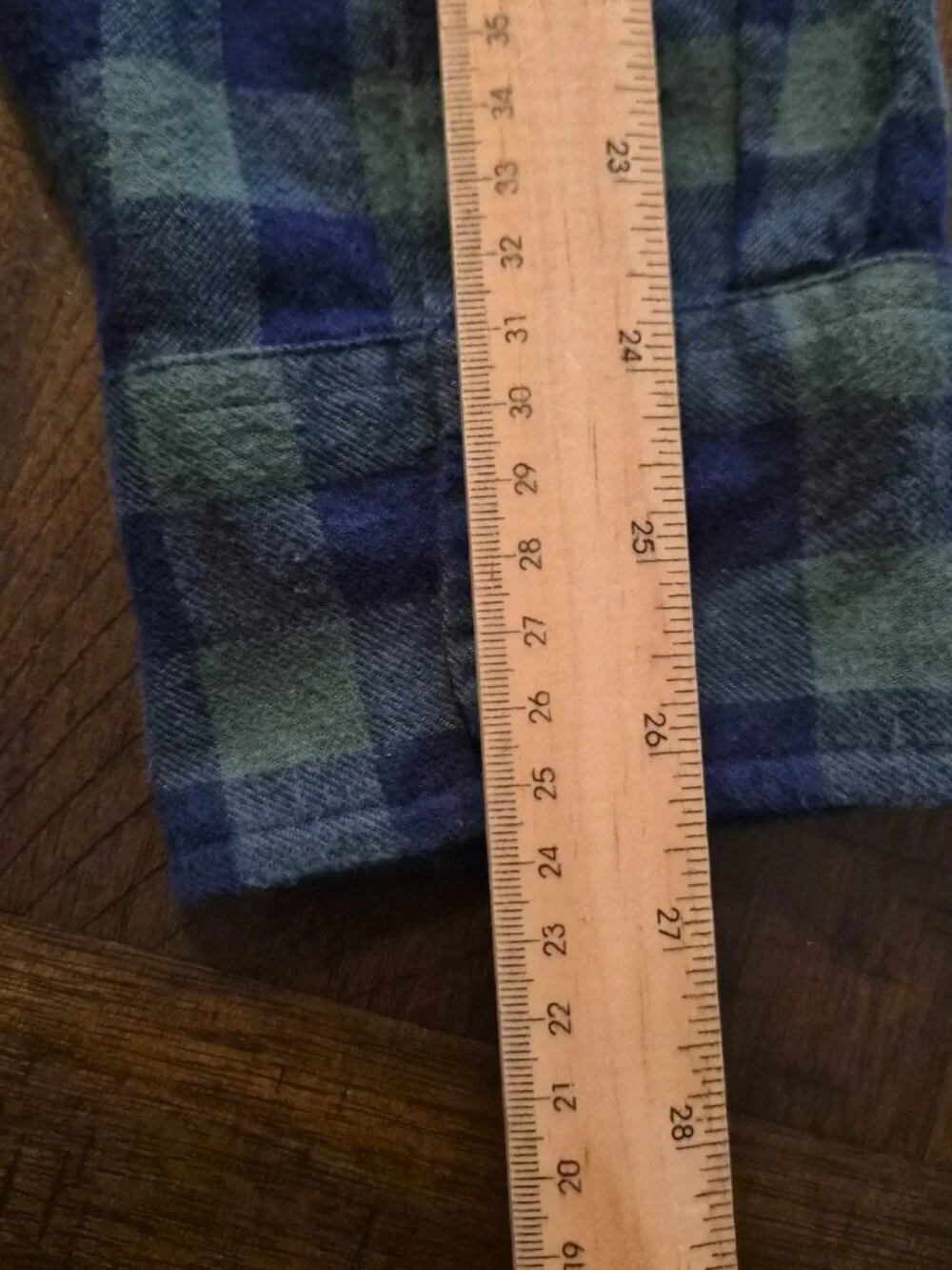 J. Crew Mens Classic Flannel Shirt Green Plaid Size Large 100% Cotton G335